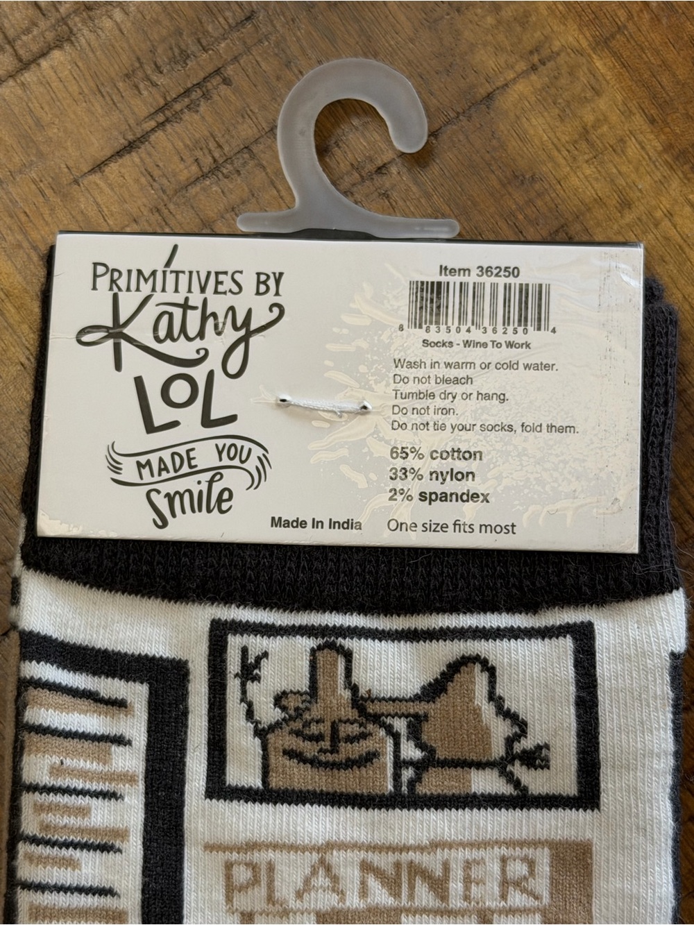 Primitives by Kathy Crew Socks in White, Black, Tan & Red Cocktail Design - Picture 4 of 4